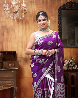 Plothah: Self Design, Woven Mekhela Chador Silk Blend Saree(Purple)