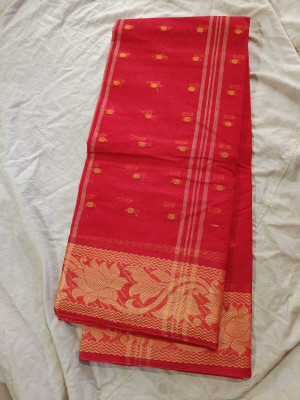 Bikash Dutta Fashion Self Design Tant Pure Cotton Saree(Maroon)