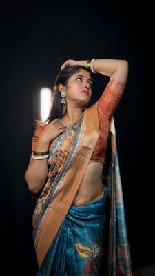 Vrati Creation Printed Bollywood Linen Saree(Multicolor)