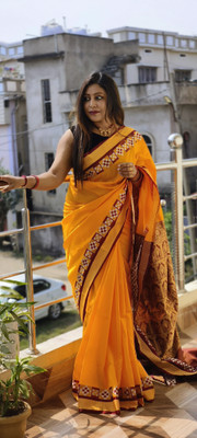 ajmera fashion Temple Border Sambalpuri Art Silk Saree(Mustard)