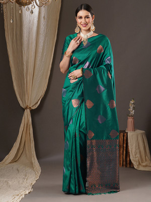 Tasrika Woven Banarasi Silk Blend Saree(Multicolor)