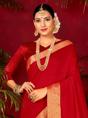 Divastri Embellished Banarasi Silk Blend Saree(Red)