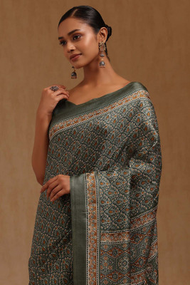 soch Printed Saree with Attached Blouse Art Silk Saree(Green)