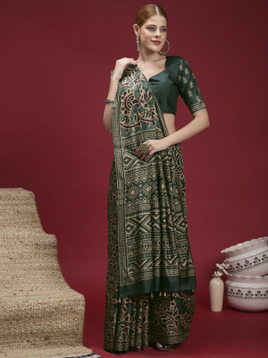 Sareemall Printed Hand Batik Silk Blend Saree(Dark Green)