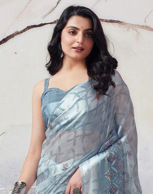 SIRIL Geometric Print, Printed Bollywood Georgette Saree(Grey, Multicolor)
