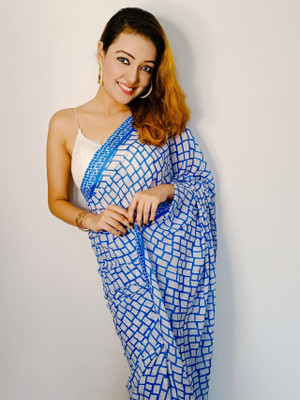 Stdfashion Printed Daily Wear Chiffon Saree(Blue, White)