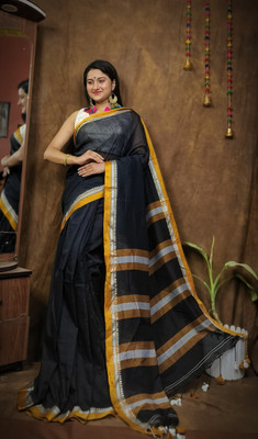 Bikash Dutta Fashion Self Design Handloom Cotton Blend Saree(Brown)