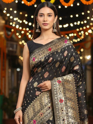 Sareemall Woven Banarasi Silk Blend Saree(Black)