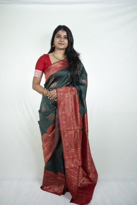 SnehaFashion Creation Woven Banarasi Silk Blend Saree(Green)