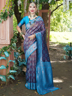 ANOUK Woven Kanjivaram Art Silk Saree(Dark Blue)