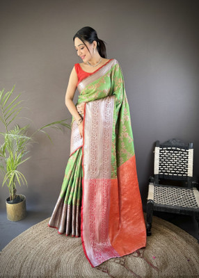 SHARDHA FASHION Woven, Self Design Banarasi Pure Silk Saree(Black, Yellow, White)