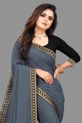 Shilpa Fashion Woven Kanjivaram Silk Blend Saree(Grey)