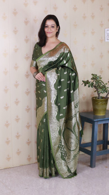 SICHYAH Woven Banarasi Pure Silk Saree(Green)