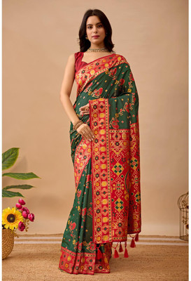 Kathavastra Animal Print, Floral Print, Woven Leheria Pure Silk Saree(Green)