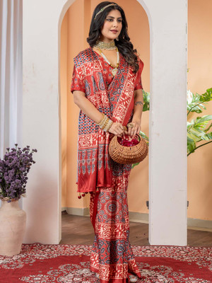 Tasrika Printed Hand Batik Crepe Saree(Brown)