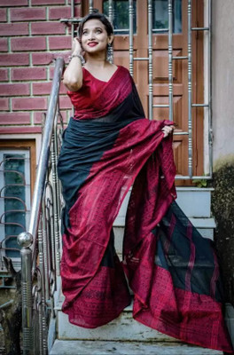 Shri Boutique Self Design Handloom Cotton Blend Saree(Red, Black)