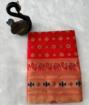 Neel Fashion Self Design Banarasi Silk Blend Saree(Red)