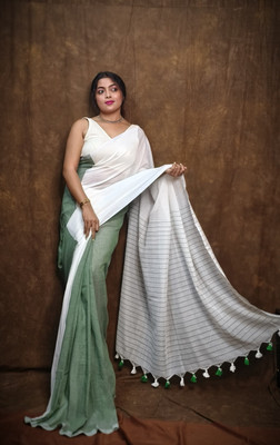 SAYAN CREATION Solid/Plain Handloom Pure Cotton Saree(Dark Green)