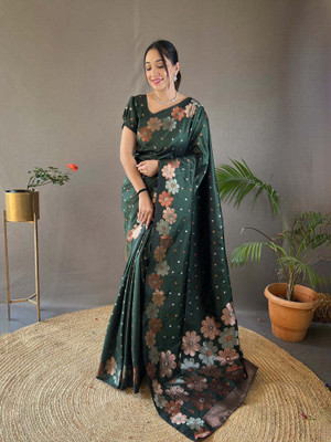 YASHIKA Printed Banarasi Silk Blend Saree(Green)