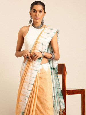 Taavi Self Design Bollywood Silk Blend Saree(Cream)
