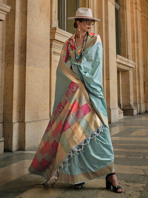 Divastri Woven Banarasi Silk Blend Saree(Light Blue)
