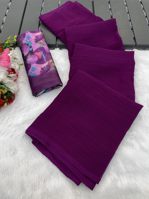 Sanskriti Synthetics Embellished Handloom Chiffon Saree(Magenta)