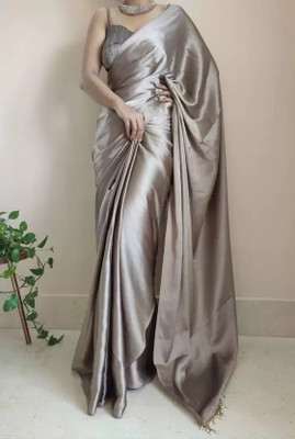 siddharth textiles Solid/Plain Bollywood Satin Saree(Silver)