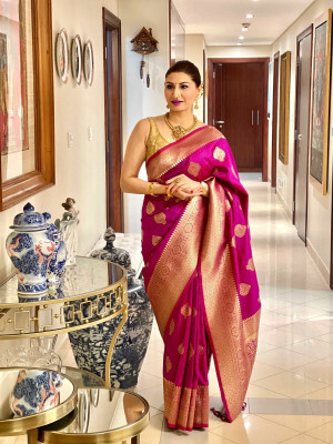 Bansari Textiles Embellished, Applique Bollywood Art Silk Saree(Pink)
