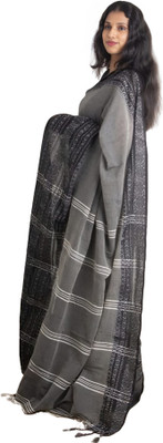sdn Self Design Daily Wear Cotton Blend Saree(Grey, Black)