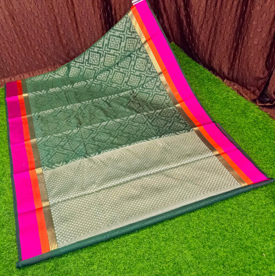Spewim Woven Bandhani Cotton Blend Saree(Light Green)