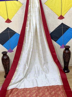 DORA SILK Woven Kanjivaram Art Silk, Silk Blend Saree(Cream, Red)