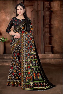 ZENFAB THREADS Floral Print Daily Wear Cotton Blend Saree(Black)