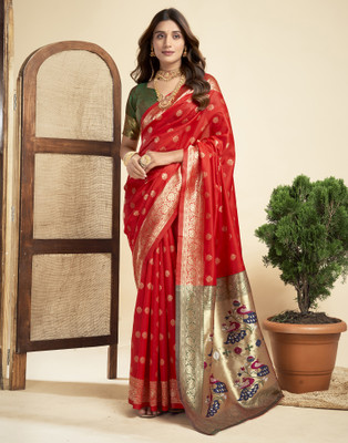 Samah Woven, Embellished, Self Design Paithani Silk Blend Saree(Red, Green)