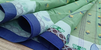 Ganesh plastic and industry Floral Print Tant Pure Cotton Saree(Green)