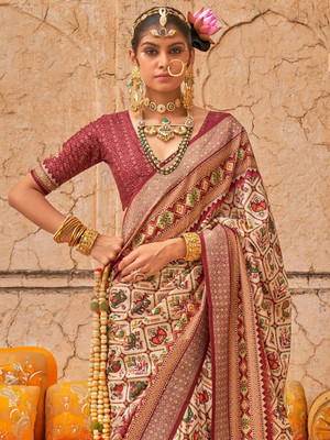 ANOUK Printed Patola Silk Blend Saree(Multicolor)