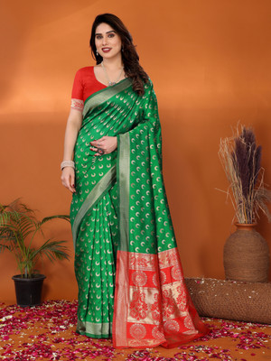 Soor Panchi Woven Banarasi Cotton Silk Saree(Green)