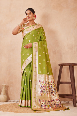 Heirlooms Woven Paithani Pure Silk Saree(Green)