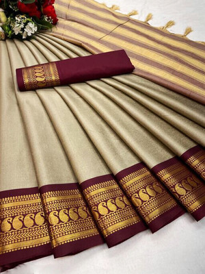 SHRIMAY Woven Kanjivaram Silk Blend Saree(Gold, Maroon)