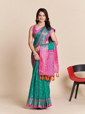 Verviza Woven, Embellished Patola Pure Silk Saree(Light Green)