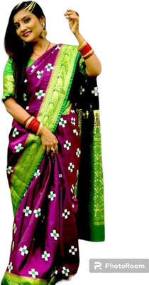 EMCOSAREE Embroidered Sambalpuri Satin Saree(Black)