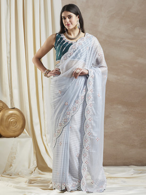 Tasrika Embellished Bollywood Silk Blend Saree(Grey)