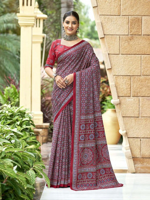 all about you Printed Daily Wear Silk Blend Saree(Maroon)