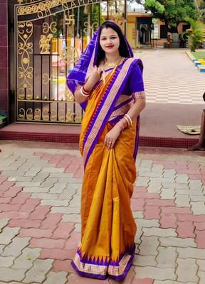 Sijileen Temple Border, Solid/Plain Sambalpuri Silk Blend Saree(Mustard)