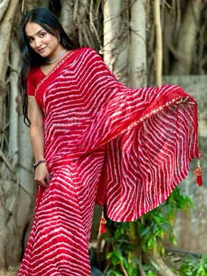 S.R.TEXTILES Self Design Bollywood Georgette Saree(Multicolor)