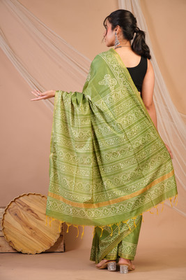 Anuttara Animal Print Saree with Attached Blouse Cotton Silk Saree(Green)