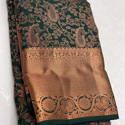 Khodal Zari Work Woven Kanjivaram Jacquard, Pure Silk Saree(Green)