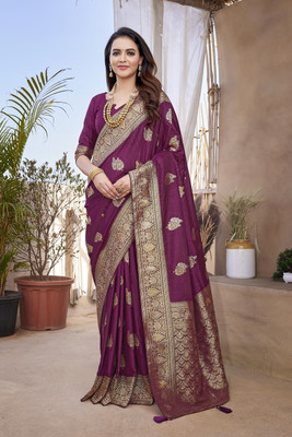 SARETRA MALL Woven, Embellished Paithani Silk Blend, Jacquard Saree(Purple)