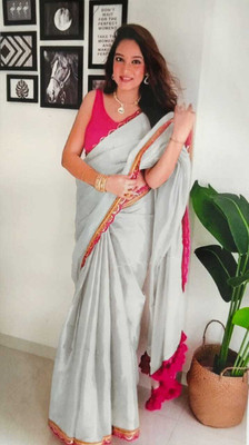 FUTRO CHE Solid/Plain Bollywood Georgette Saree(Pink)