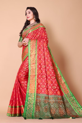 Wovenza Woven Patola Silk Blend Saree(Red)