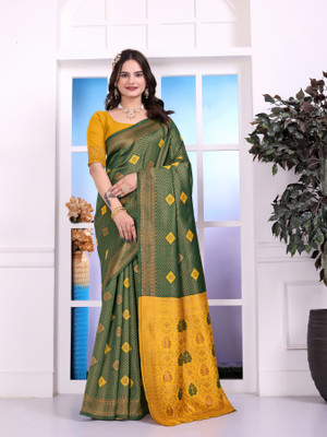 Sasta Bazar Printed Banarasi Silk Blend Saree(Dark Green)